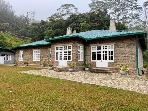 watawala tea plantation bungalow