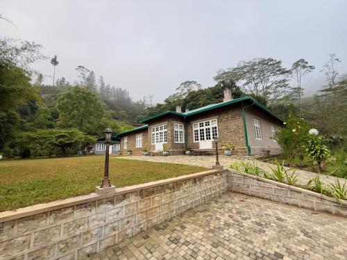 watawala tea plantation bungalow