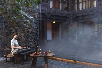 chinese style garden resort hotel