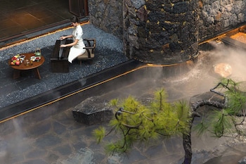 chinese style garden resort hotel