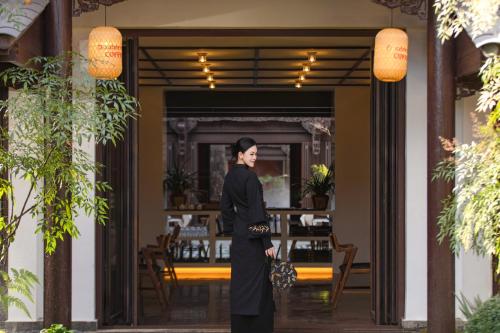 chinese style garden resort hotel