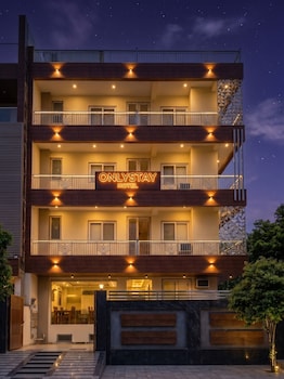 onlystay snap hotel