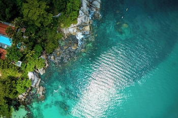 anthiya seaview villa hotel phuket
