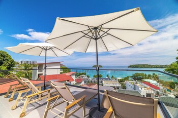 anthiya seaview villa hotel phuket