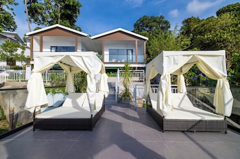 anthiya seaview villa hotel phuket