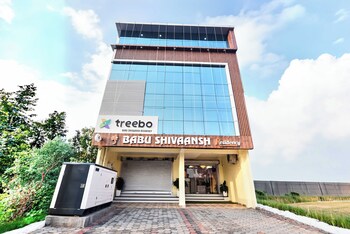 treebo babu shivaansh residency