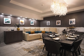 Grand Hotel Kazybek Bi,,4 star