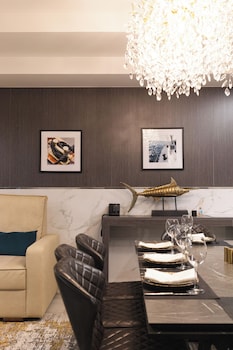 Grand Hotel Kazybek Bi,,4 star