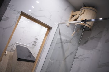 Grand Hotel Kazybek Bi,,4 star