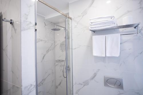 grand hotel kazybek bi