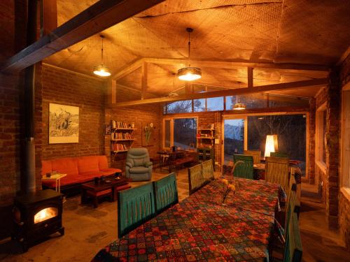 nomad eco retreat