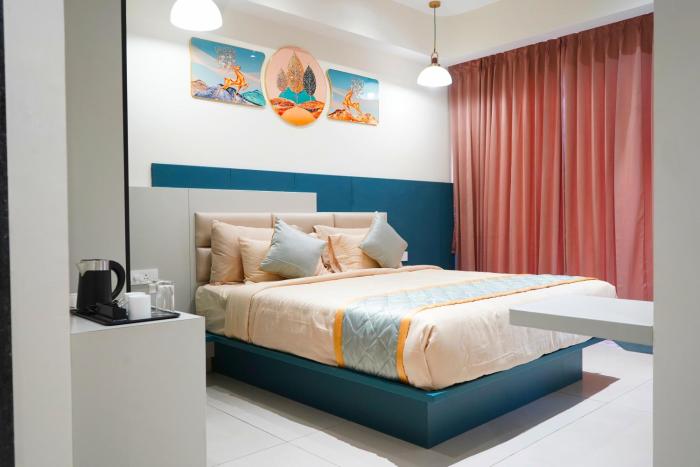 vi grand inn