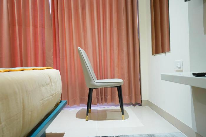 vi grand inn