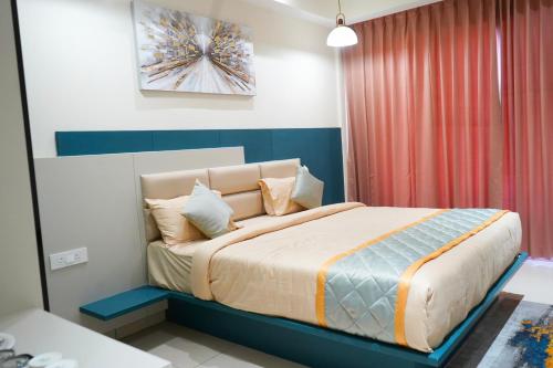 vi grand inn
