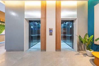 abc plus hotel and homes