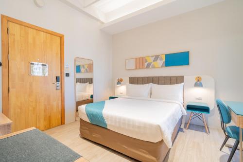 abc plus hotel and homes