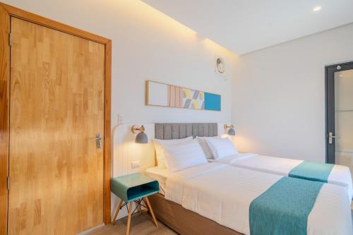 abc plus hotel and homes