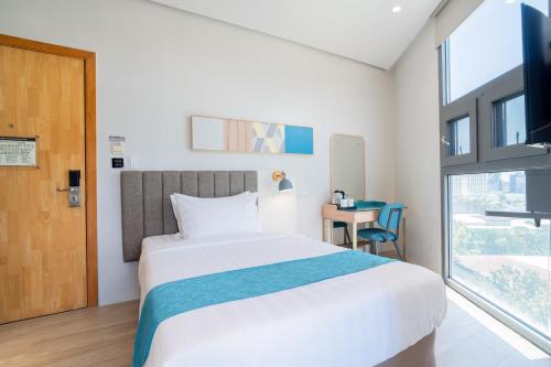 abc plus hotel and homes