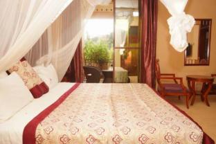 ra heritage village hotel