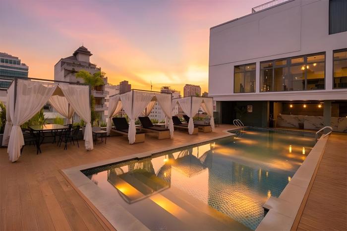 clover hotel phnom penh