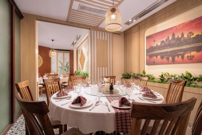 clover hotel phnom penh