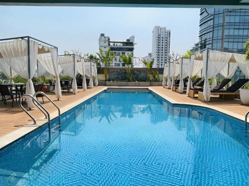 clover hotel phnom penh