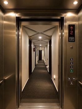 Hindustan Royal Inn,,3 star