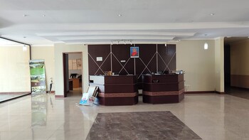 The Royal Ambassador Hotel,,3 star