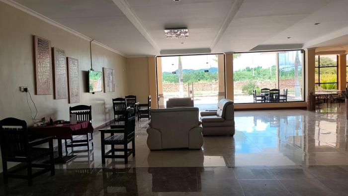 the royal ambassador hotel