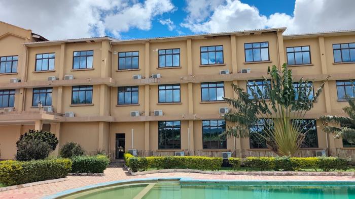 the royal ambassador hotel
