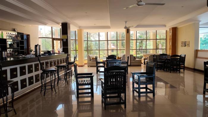 the royal ambassador hotel