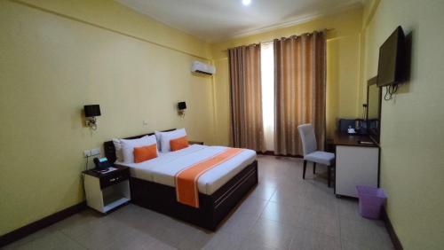 the royal ambassador hotel