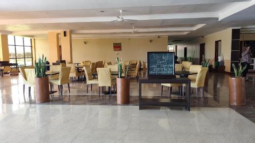 the royal ambassador hotel