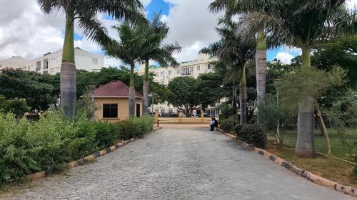 the royal ambassador hotel