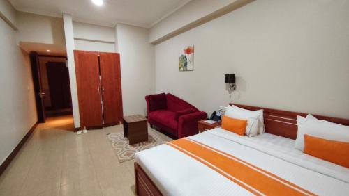 the royal ambassador hotel