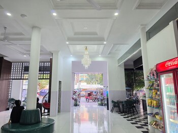 Jason Residencia One Hotel,,3 star