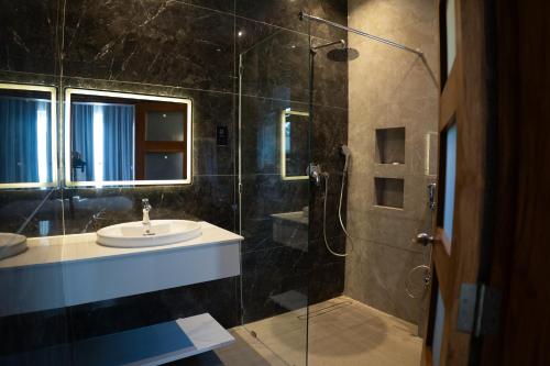 silverado boutique hotel