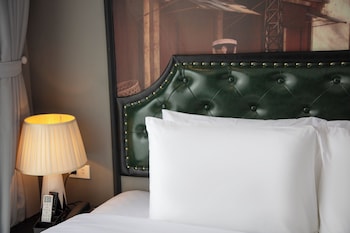 ensora hotel and travel