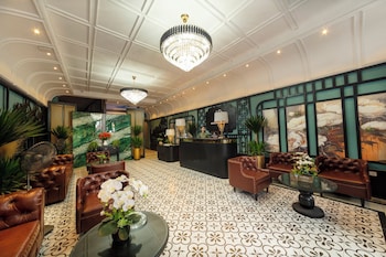 Ensora Hotel & Travel,,3 star