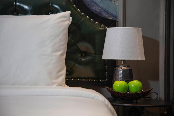 ensora hotel and travel