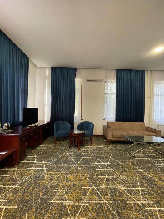 regal garden hotel