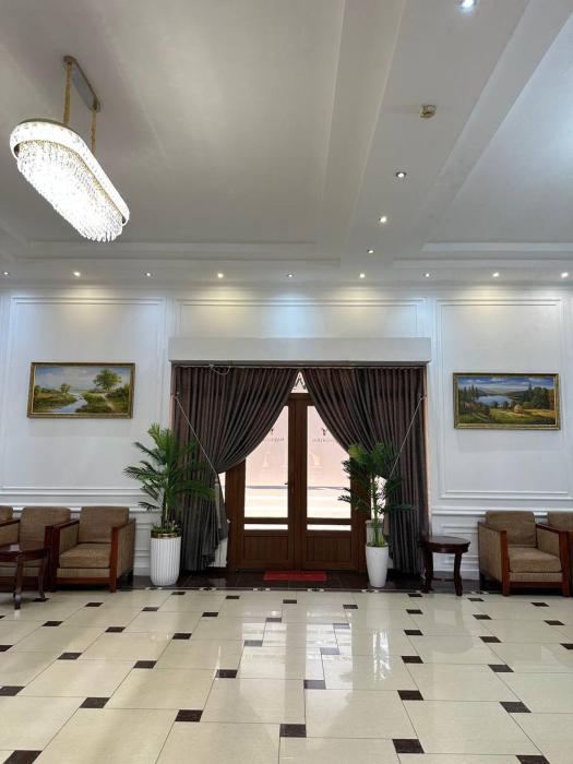 regal garden hotel