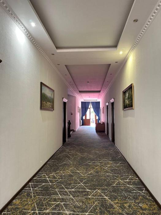 regal garden hotel