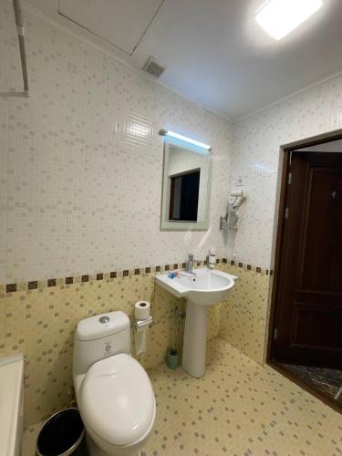 regal garden hotel