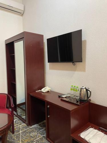 regal garden hotel