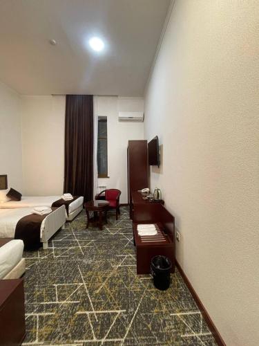 regal garden hotel