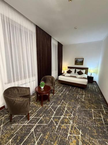 regal garden hotel
