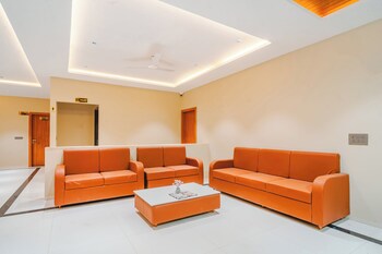 travinities hotel shri krishna