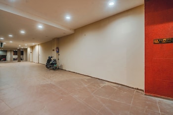 travinities hotel shri krishna