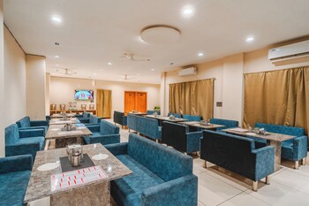 travinities hotel shri krishna